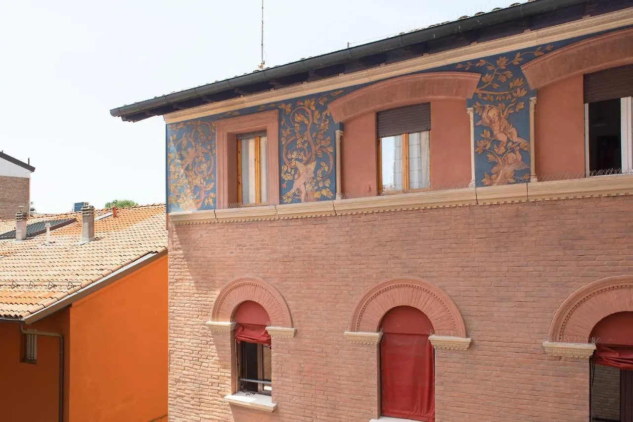 Ur-Nest Battisti Apartment Bologna