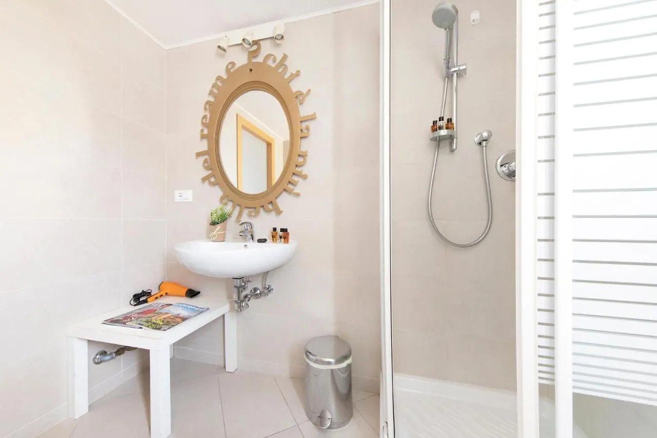 Ur-Nest Battisti Apartment Bologna
